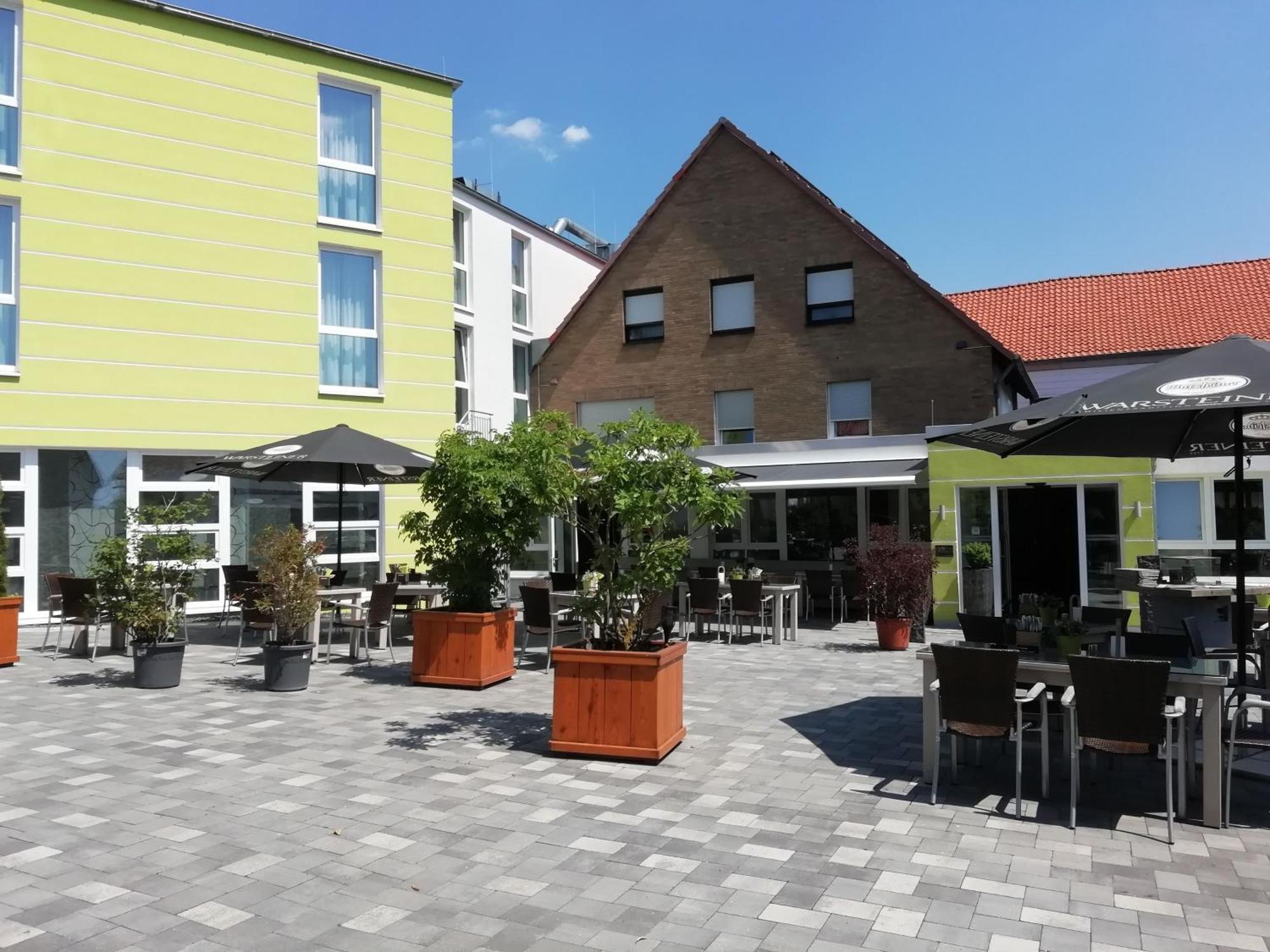 Sachsenross Hotel 4*